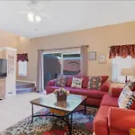 Mickey\'S Magic Retreat - Condo In Gated Community With Private Back Patio & Hot Tub! Townhouse